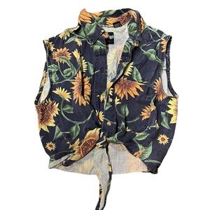Crossword New York Women Medium‎ Sunflower Floral Crop Button Tie Festival Top